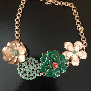Stella and Dot Happy Flower Necklace RETIRED